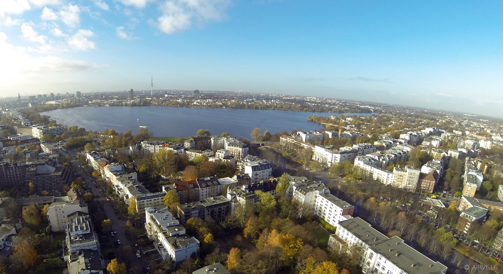 Luftbild der Außenalster in Hamburg